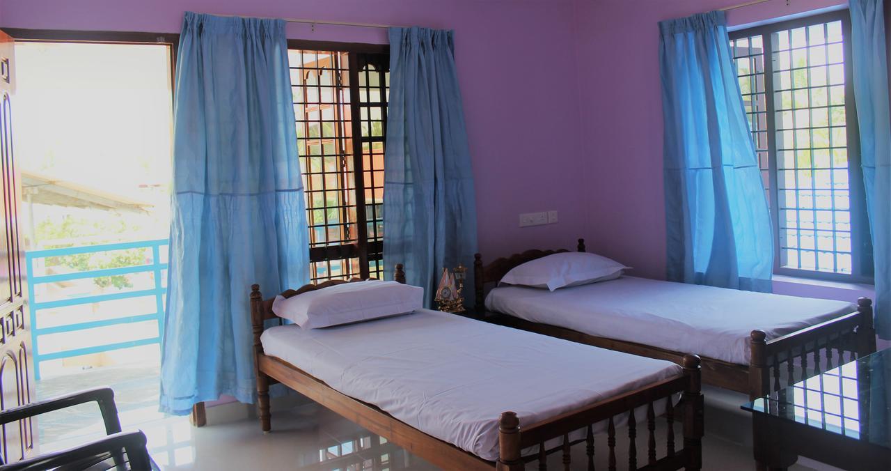 Puthenchirayil Homestay Thiruvananthapuram Exterior photo